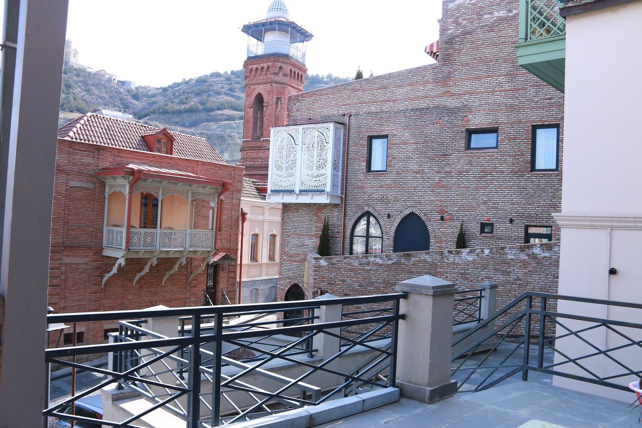 Apartment Nino Botanical Tiflis Exterior foto