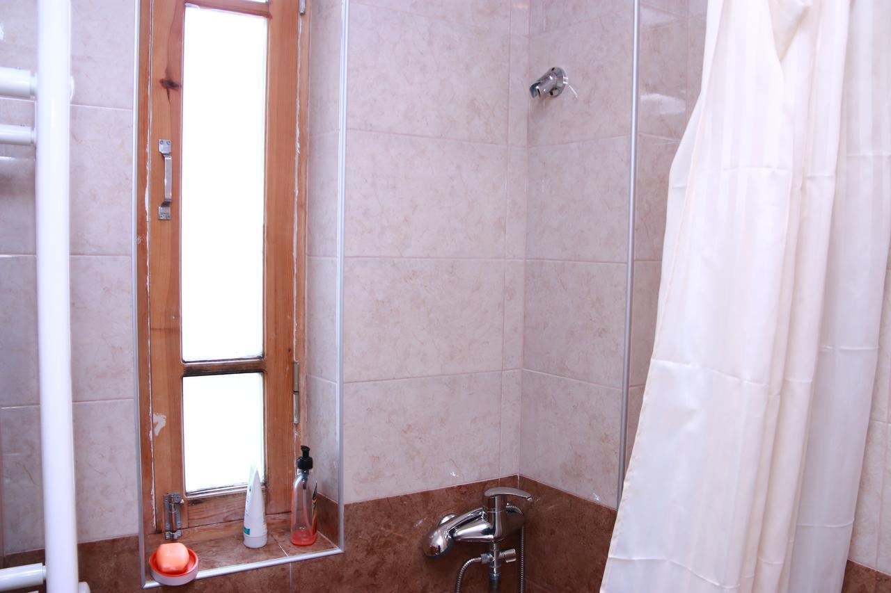 Apartment Nino Botanical Tiflis Exterior foto
