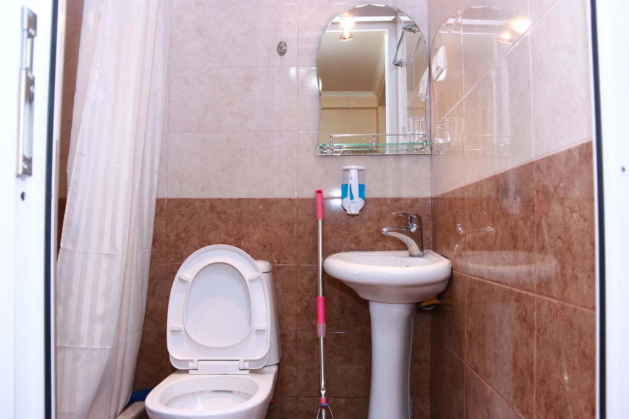 Apartment Nino Botanical Tiflis Exterior foto