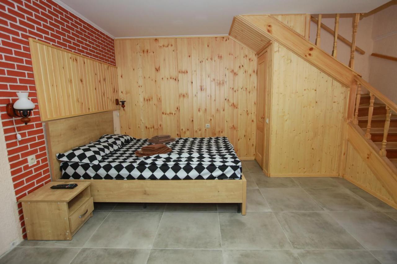Apartment Nino Botanical Tiflis Exterior foto